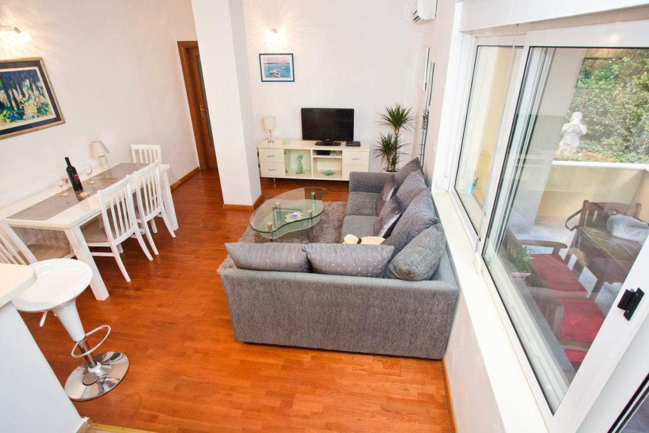 Tera Apartment Near Bacvice Beach And City Centre Split Exterior photo